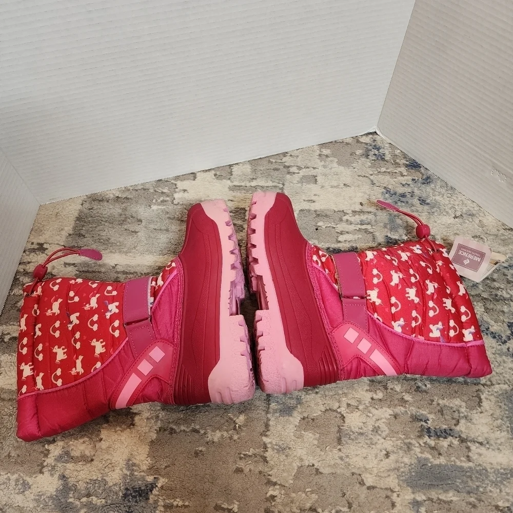 NWT Merence Unicorn Rainbow Pink Snow Boots. Kids size 2 or 33‎ eur.